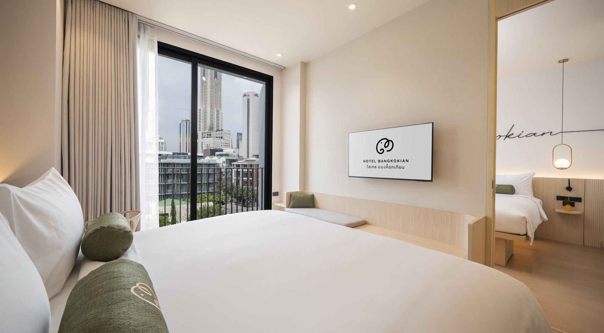 Family City view Rooms with Balcony 4