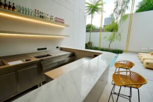 Hotel-Bangkokian-Dine Drink